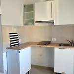 Apartments By The Sea Orebic, Peljesac - 4563 شقة *